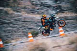 KTM 890 SMT 2023 ΠΡΟΣΦΟΡΑ!!!  MY23  ΔΩΡΟ  TECH PACK!!!!!!-thumb-13