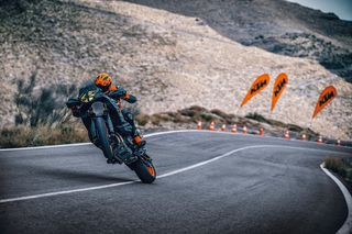 KTM 890 SMT 2023 ΠΡΟΣΦΟΡΑ!!!  MY23  ΔΩΡΟ  TECH PACK!!!!!!-thumb-16