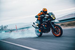KTM 890 SMT 2023 ΠΡΟΣΦΟΡΑ!!!  MY23  ΔΩΡΟ  TECH PACK!!!!!!-thumb-15