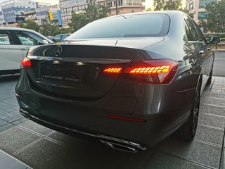 Mercedes-Benz E 300 2022 DISTRONIC PLUS MULTIBEM LED-thumb-8