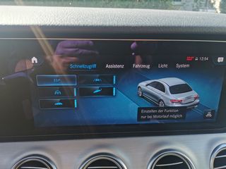 Mercedes-Benz E 300 2022 DISTRONIC PLUS MULTIBEM LED-thumb-54