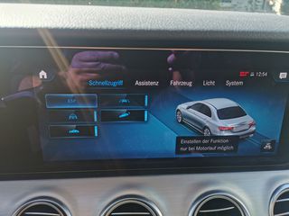 Mercedes-Benz E 300 2022 DISTRONIC PLUS MULTIBEM LED-thumb-55