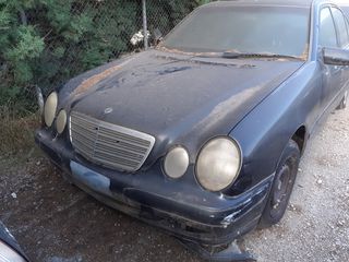  E200mercedes-thumb-7