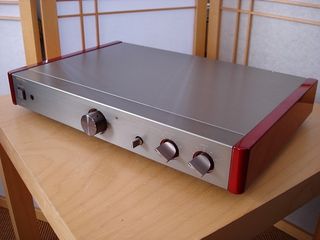 ΠΡΟΕΝΙΣΧΥΤΗΣ   ROTEL MICHI RHA-10