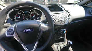 Ford Fiesta 2016-thumb-5