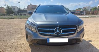 Mercedes-Benz GLA 200 '15  UrbanStyle Edition  - Ελληνικής Αντιπροσωπείας -