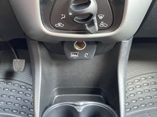 Citroen C1 2015-thumb-11