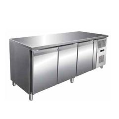 ΠΡΟΣΦΟΡΑ!!! KARAMCO PA3100TN Ψυγεία Πάγκος Συντήρησης Με 3 Πόρτες (Για Λαμαρίνες 600x400mm) - 2020x800x850mm