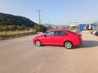 Skoda Rapid 2016 Joy-thumb-5