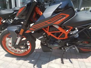 KTM 125 Duke 2023 ετοιμοπαραδοτο--προσφορα!!!!-thumb-4