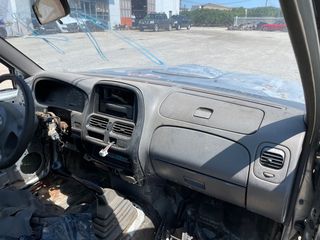 Ταμπλο        Nissan Navara D22 2000-2005