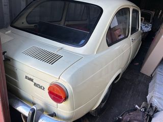 Fiat 1966 850 coupe-thumb-1