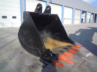 ΚΟΥΒΑΣ 4 ΚΥΒΙΚΑ XARDOX HITACHI KAI LIEBHERR-thumb-1