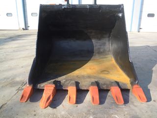 ΚΟΥΒΑΣ 4 ΚΥΒΙΚΑ XARDOX HITACHI KAI LIEBHERR-thumb-5