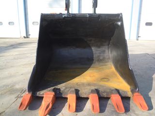 ΚΟΥΒΑΣ 4 ΚΥΒΙΚΑ XARDOX HITACHI KAI LIEBHERR-thumb-6