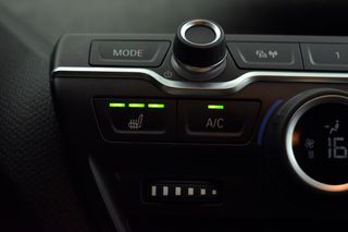 Bmw i3 2019 S/94Ah 184hp Navi Χen Αυτονομία Mπαταρίας 350 χλμ-thumb-43