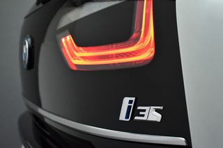 Bmw i3 2019 S/94Ah 184hp Navi Χen Αυτονομία Mπαταρίας 350 χλμ-thumb-1