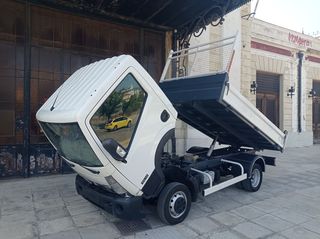 Ανατροπή Nissan 2016 CABSTAR NT-400-thumb-9