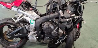 HONDA CBR 600 -thumb-1