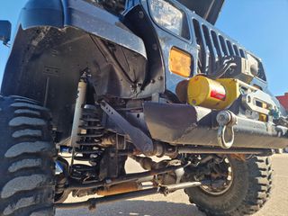 Van Jeep 2003 Wrangler 5.0L *επαγγελματικο*-thumb-12