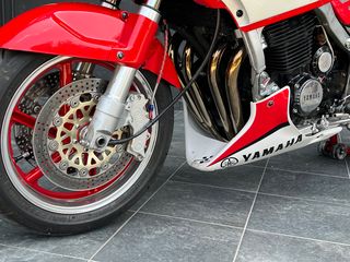 Yamaha FJ 1200 1987-thumb-8