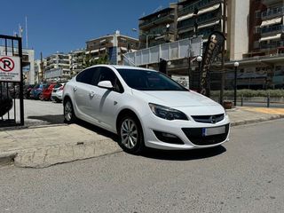 Opel Astra '15  1.6  full extra