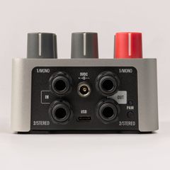 Universal Audio Max Preamp and Dual Compressor Pedal - Universal Audio-thumb-2