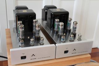 ΛΑΜΠΑΤΟΙ ΤΕΛΙΚΟΙ MONOBLOCKS VAL  MP - 2100