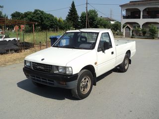 Opel Campo '99