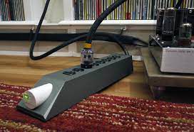 IFI AUDIO POWER STATION-thumb-7