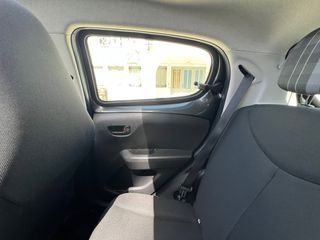 Peugeot 108 2019 Cabrio Active-thumb-21