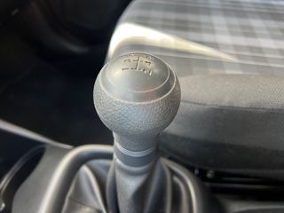 Peugeot 108 2019 Cabrio Active-thumb-32