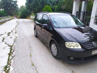 Volkswagen Touran '04 1.6 FSI