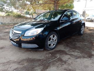 Opel Insignia 2011-thumb-20