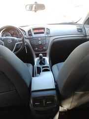 Opel Insignia 2011-thumb-16