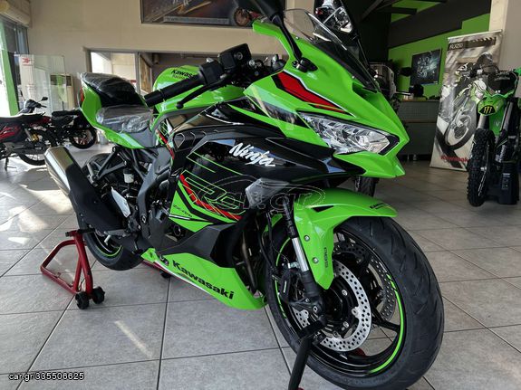 Kawasaki '24 NINJA ZX-4RR 2024 KRT