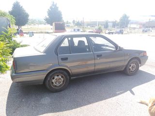 Nissan Sunny 1991-thumb-1
