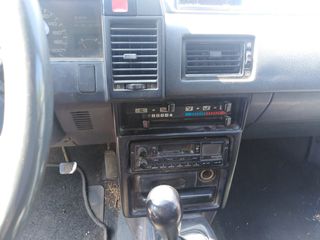 Nissan Sunny 1991-thumb-8