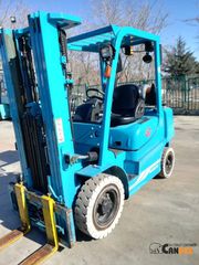 Yale 2016 GLP25MX-thumb-2
