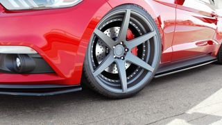 Καπό Side Skirts Diffuseur Ford Mustang Mk6