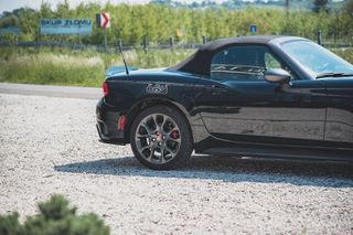 Πίσω Πλευρικοί Splitters Abarth 124 Spider-thumb-2