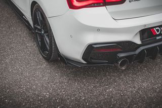Street Pro Πίσω Πλευρικοί Splitters V.3 + Flaps για BMW 1 F20 M140i