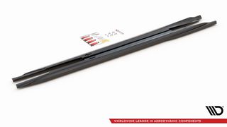 Side Skirts Diffusers Infiniti Q60 S Mk2-thumb-2
