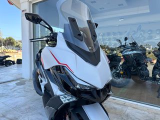 Kymco Xciting 400i 2026 VS-thumb-4