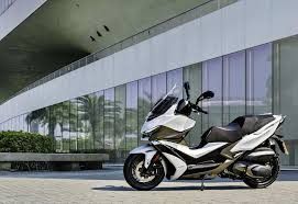 Kymco Xciting 400i 2026 VS-thumb-14