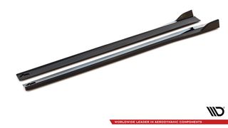 Side Skirts Diffusers Porsche Macan GTS / Sport Design Mk1-thumb-2