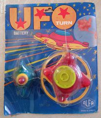 UFO TURN παλιο παιχνιδι με μπαταρια πανηγυριωτικο απο την εταιρια ( ALFA ) κλειστο στην αρχικη συσκευασια του !!!