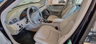 Mercedes-Benz C 200 2001-thumb-4
