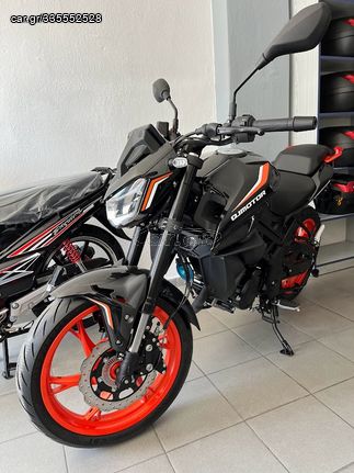 QJ Motor 2025 trx125