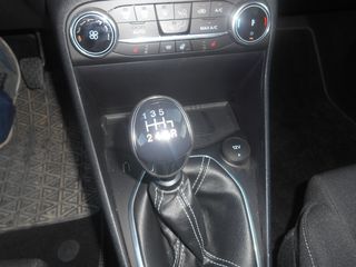 Ford Fiesta 2022-thumb-12